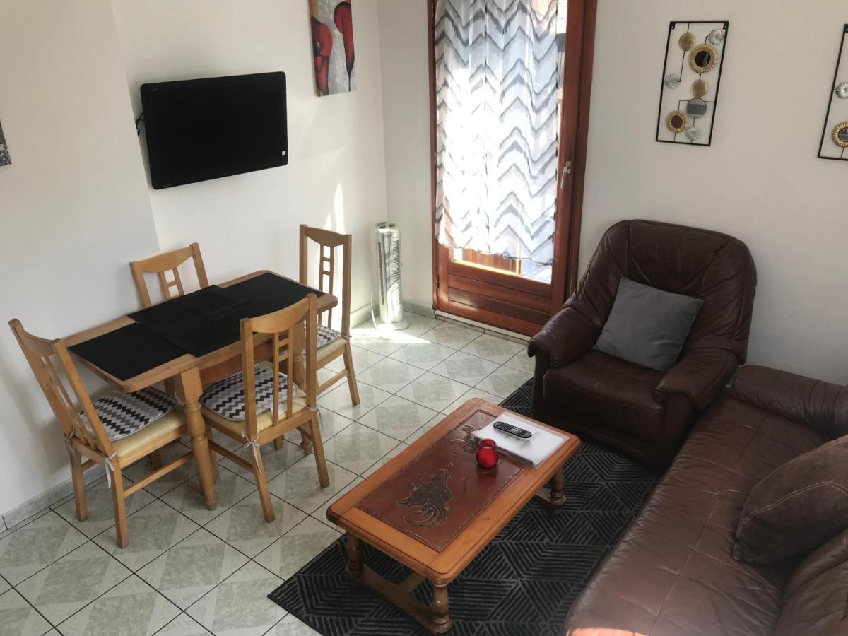 Appartement 2 Chambres Au Coeur Du Vignoble Avec Terrasse Riquewihr Dış mekan fotoğraf